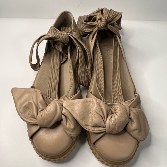 Puma X Fenty Rihanna bow Creeper sandal. - Picture 2 of 11
